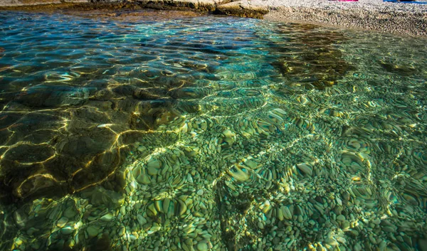 Mořské Moře Skalnaté Pobřeží Řecko — Stock fotografie