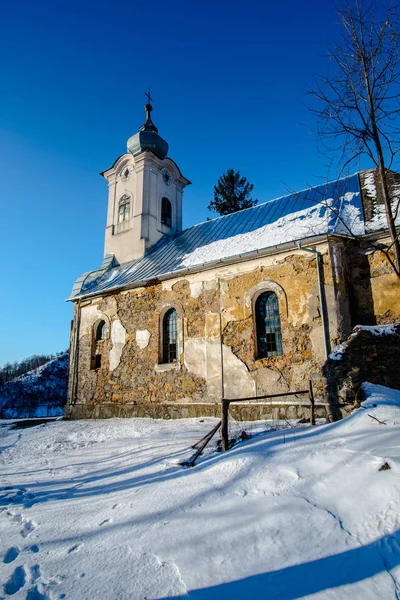 Біла Стара Церква Синім Хмарним Фоном Неба — стокове фото