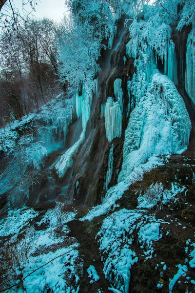 Gros Plan Cascade Gelée Hiver Des Glaces — Photo