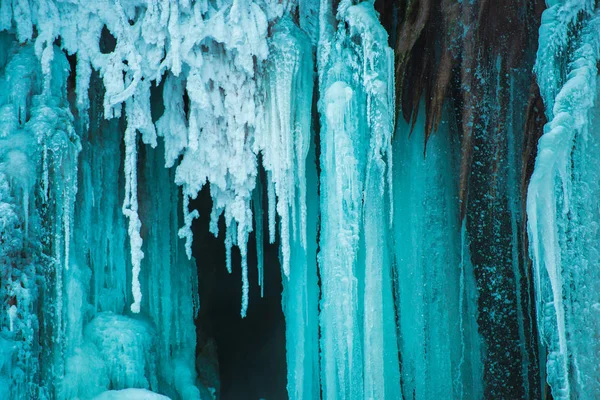 Hermosa Cascada Congelada Temporada Invierno Carámbanos Marco Completo —  Fotos de Stock