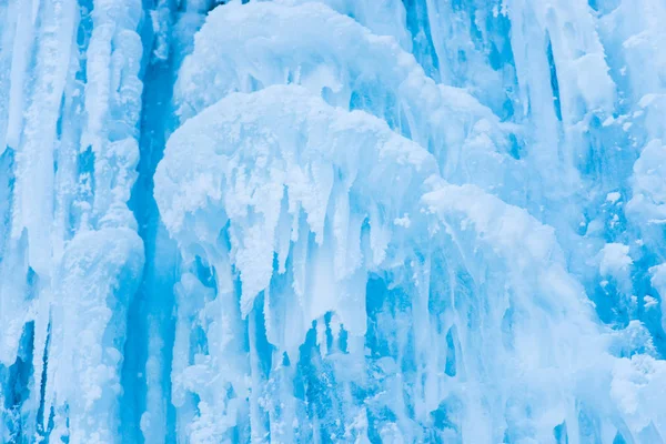 Gefrorener Wasserfall Winter Und Eiszapfen Nahaufnahme Von Eisbeschaffenheit Und Oberfläche — Stockfoto