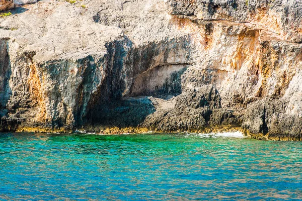 Kayalık Kayalıklı Seascape Yunanistan — Stok fotoğraf