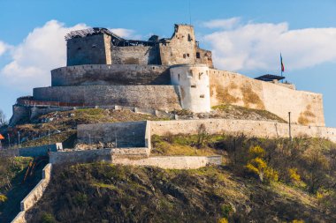 Deva eski Kalesi, Romanya 'da Ortaçağ Kalesi.