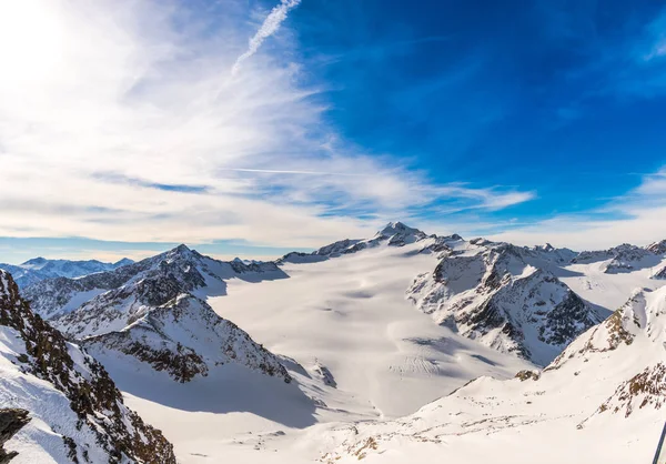 Montagne Innevate Inverno — Foto Stock