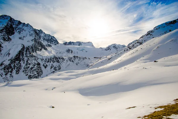 Sneeuw Bedekte Bergen Winter — Stockfoto