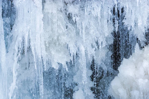 Cascada Congelada Temporada Invierno Carámbanos Primer Plano Textura Superficie Hielo —  Fotos de Stock