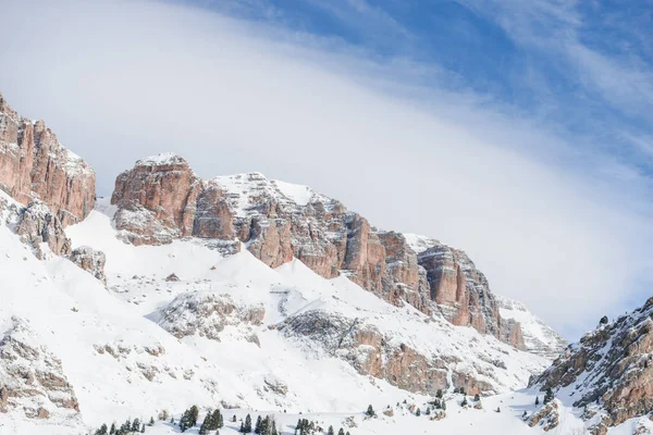 Vista Pitoresca Montanhas Nevadas Inverno — Fotografia de Stock