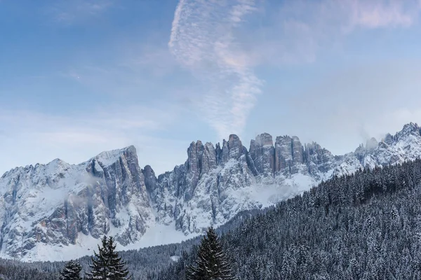 Alpes Italianos Montanhas Rochosas Nevadas Inverno — Fotografia de Stock