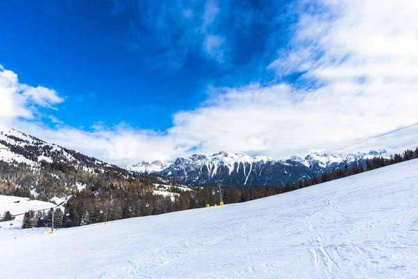 Montagne Enneigée Hiver Station Ski — Photo