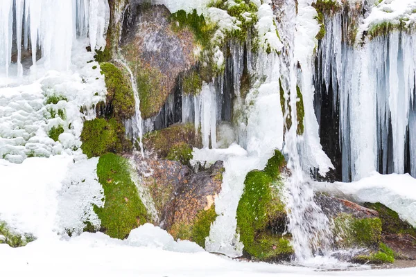 Vue Rapprochée Ruisseau Gelé Début Printemps — Photo