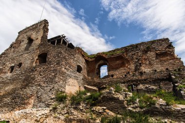 Romanya eski kale ruines'den.