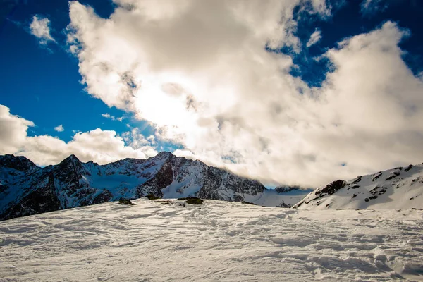 Fantastische Bergen Van Winter Landschap — Stockfoto