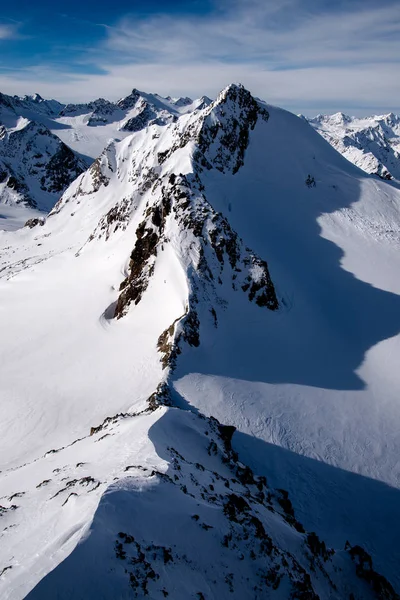 Incredibile Paesaggio Montano Invernale — Foto Stock