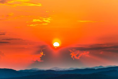 Doğa muhteşem günbatımı