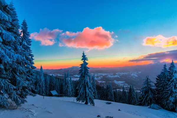 Fantastisk Vinter Liggande — Stockfoto