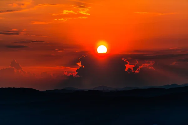 Erstaunlicher Sonnenuntergang Der Natur — Stockfoto