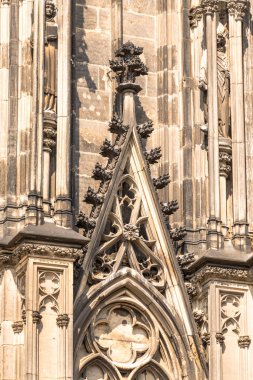 Mimarisi Gotik öğeleri