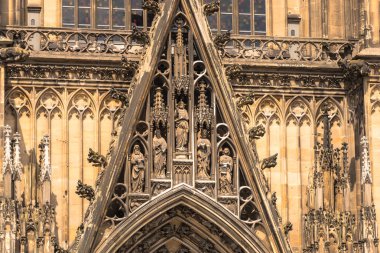 Mimarisi Gotik öğeleri