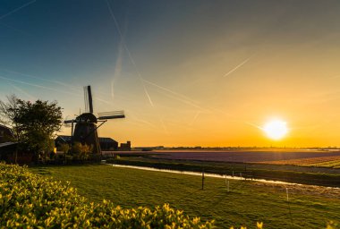 Akşam muhteşem günbatımı