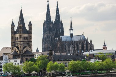 Mimarisi Gotik öğeleri