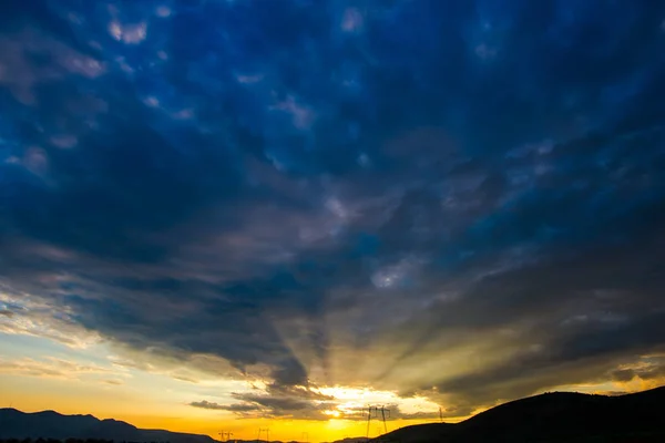 Blu Scuro Tramonto Cielo Colline — Foto Stock