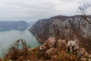 Sonbaharın güzel tuna gorge