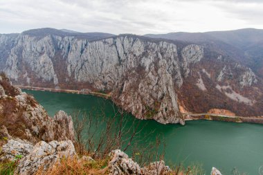 Sonbaharın güzel tuna gorge