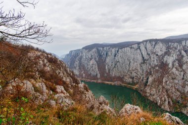 Sonbaharın güzel tuna gorge