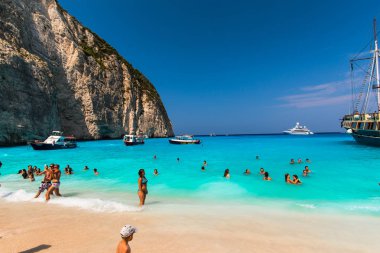 Zakynthos, Yunanistan - 02 Eylül 2016: Zakynthos Beach'de Navagio (batık) görünümünü