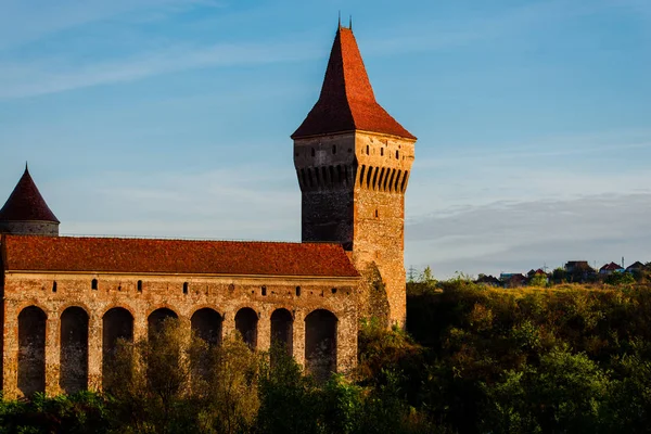 Castelo Corvinesti Primavera Roménia — Fotografia de Stock