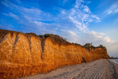 Yüksek dağların doğal manzarası