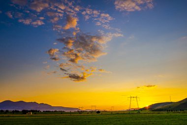 Sonbahar alanı peyzajı - doğal arkaplan