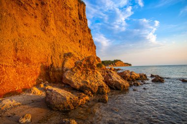 Yüksek dağların doğal manzarası