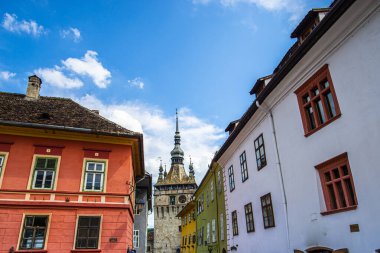 Küçük bir kasabada eski bir katedral