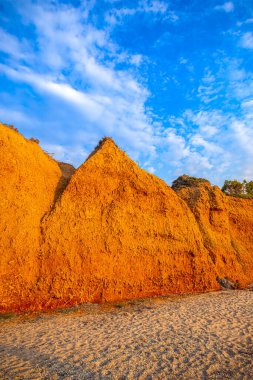 Yüksek dağların doğal manzarası