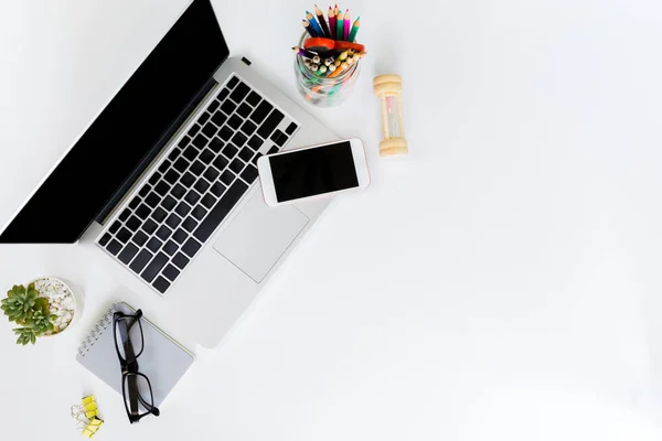 Top view creative flat lay photo of modern workplace with laptop — Stock Photo, Image