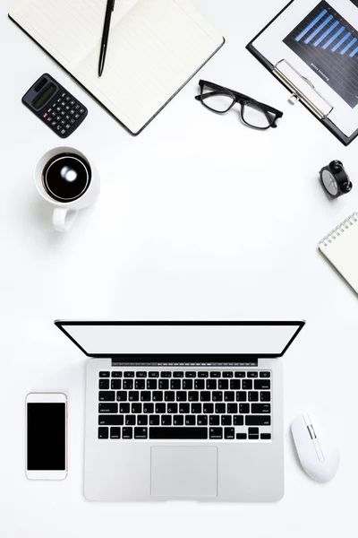 Flat lay Office desk table of modern workplace with laptop — Stock Photo, Image