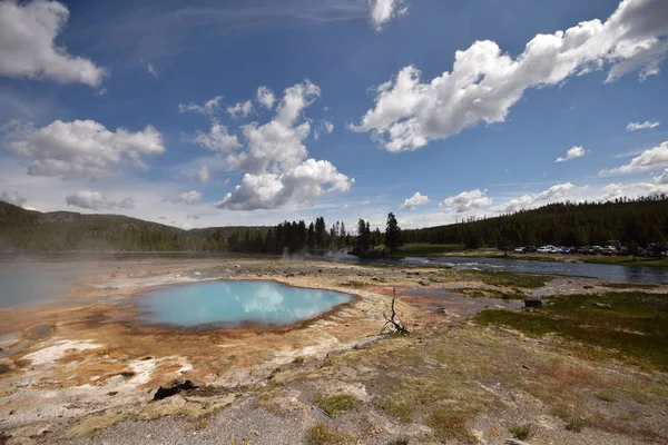 Jezioro geotermalne Wyoming USA — Zdjęcie stockowe