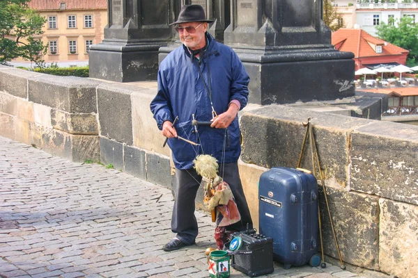 Praga Czeska Lipca 2007 Starych Marionetek Pajacykiem Most Karola Nad — Zdjęcie stockowe