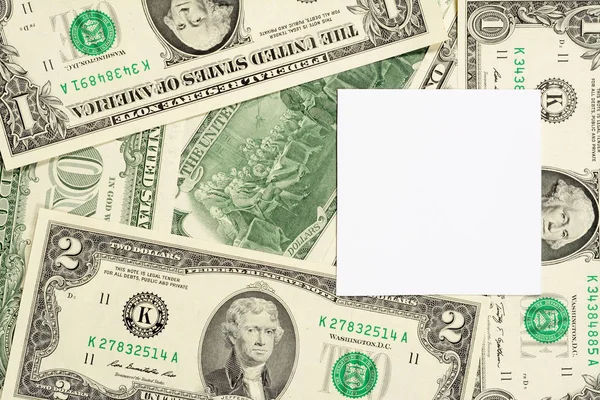 Dolar banknotlar arka plan beyaz üzerinde kopya alanı ile. Yüksek çözünürlüklü fotoğraf yakın çekim makro.