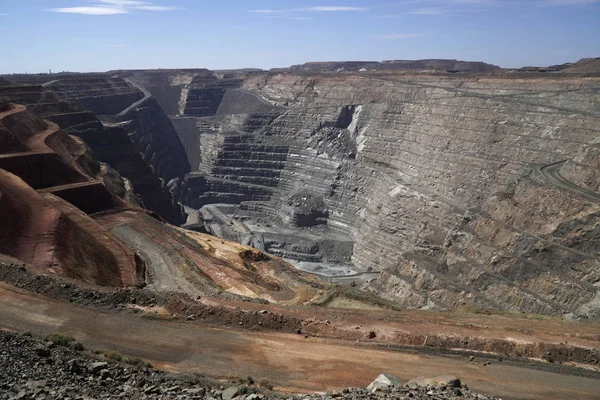 西オーストラリア州カルグーリー露天掘り鉱山. — ストック写真