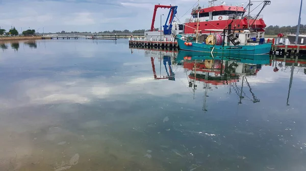 Seen Eingang Fischerboote — Stockfoto