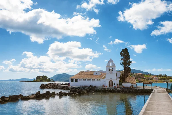 Kerk Van Panagia Vlacherna Met Muis Eiland Int Achtergrond Een — Stockfoto