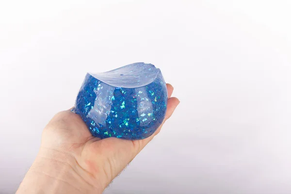 Hand Met Een Slime Gevormde Blauw Glitter — Stockfoto