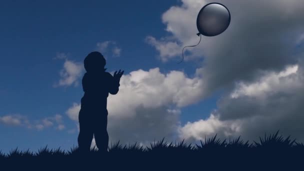 El niño deja que el globo suba al cielo. silueta estacionaria de un niño con un globo sobre el fondo de nubes en movimiento — Vídeos de Stock