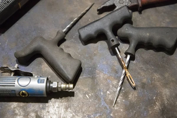 special tools for repairing cars in the garage