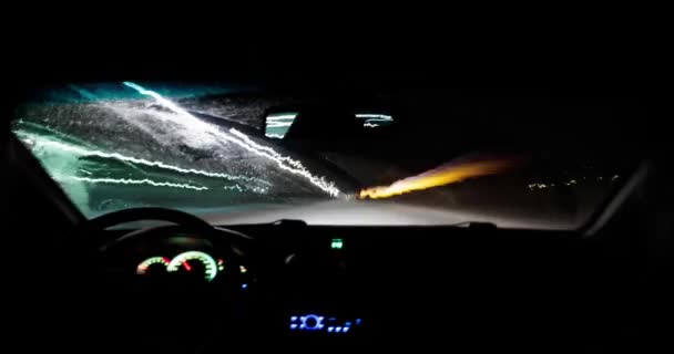 TimeLapse videó éjszakai vezetési nézet belülről az autó — Stock videók