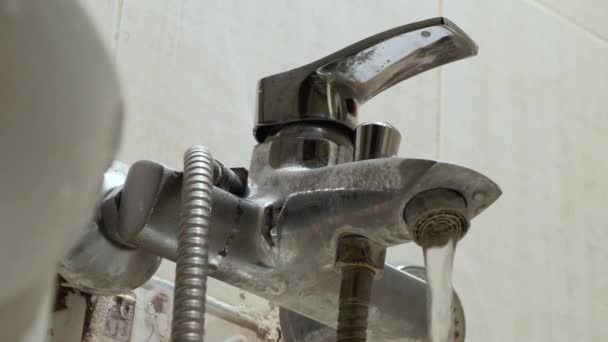 Old water tap with limescale — Stock Video