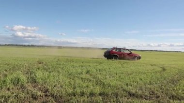 araba alan yavaş hareket video dönüyor