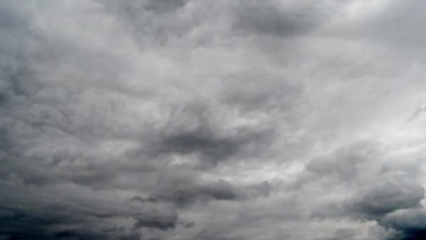 Gray clouds moving time lapse video full hd — Stock Video